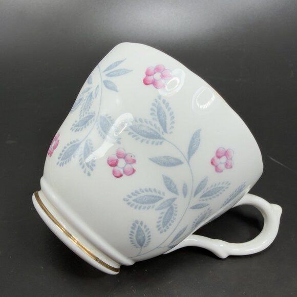 Vintage English Castle Bone China Porcelain Teacup Saucer Set England Teacup Set - Picture 6 of 10